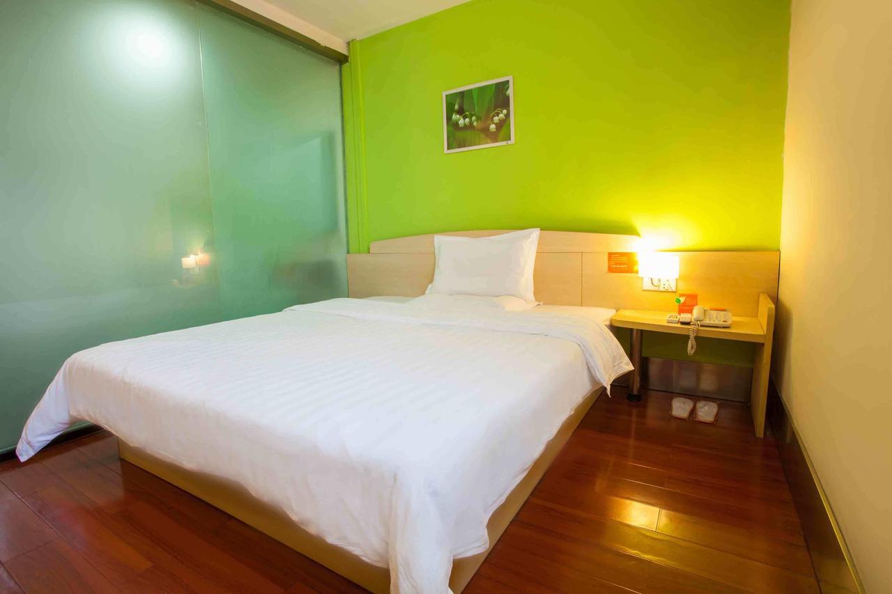 7Days Premium Guangzhou Tianhe Gangding Γκουανγκζού Δωμάτιο φωτογραφία