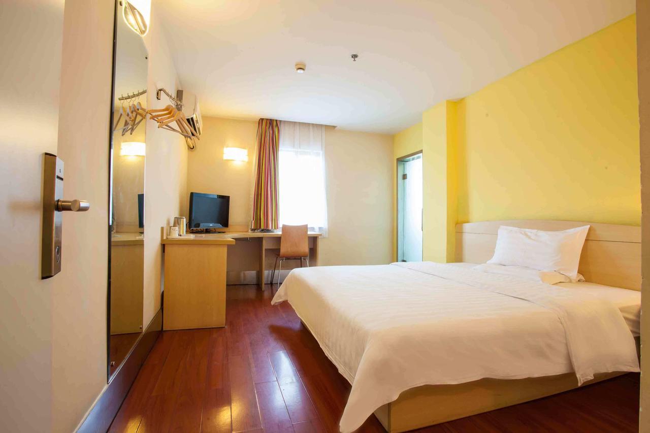 7Days Premium Guangzhou Tianhe Gangding Γκουανγκζού Δωμάτιο φωτογραφία